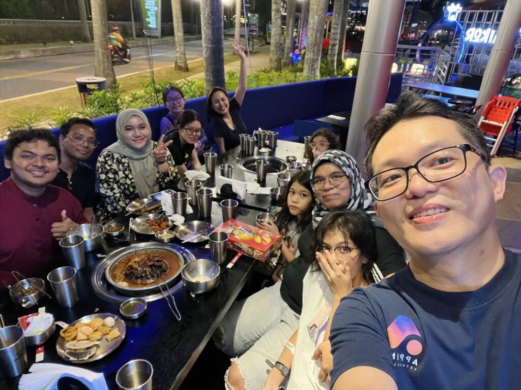 Apping Technology team buka puasa gathering celebrating company culture
